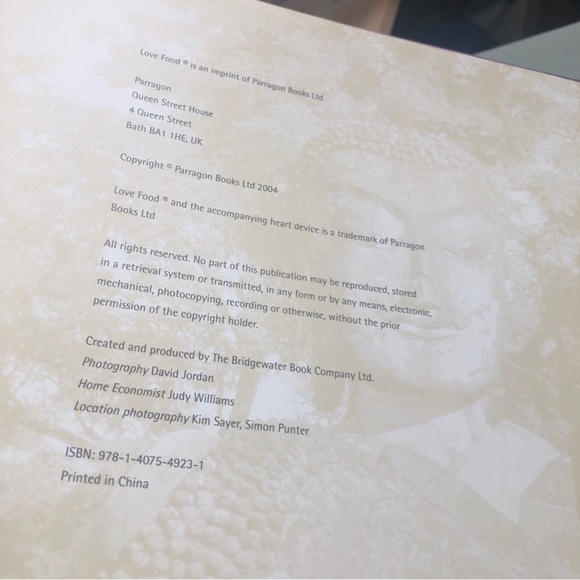 Thai Cooking The Food and the Lifestyle Judy Williams Hard Cover Book 2004 - Picture 7 of 11